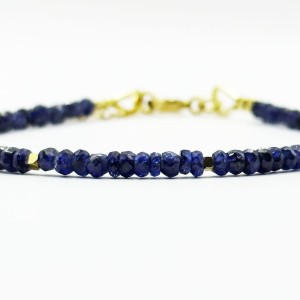 7e4b1805e7beefd7518cab7911399c9b