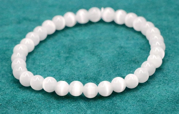 7c82bb71d21071a6f53a94f5126b3cb2