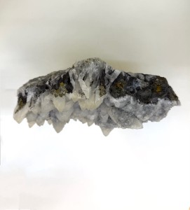 SNOW QUARTZ 2,3 KG – NATURALNY OKAZ – KWARC – ARSENOPIRYT, BOULANGERIT 4.jpeg