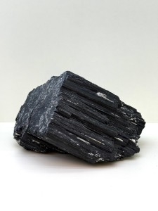 CZARNY TURMALIN 1,8 KG – NATURALNY SUROWY OKAZ – AFGANISTAN 1.jpeg