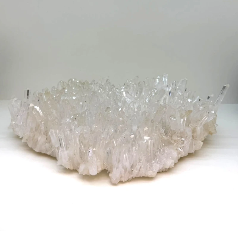 KRYSZTAŁ GÓRSKI 4 KG – DUŻA SZCZOTKA KRYSTALICZNA – NATURALNY OKAZ 9.jpeg