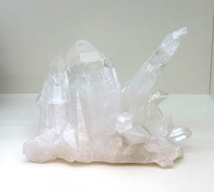 KRYSZTAŁ GÓRSKI 1,5 KG – NATURALNA SZCZOTKA KRYSTALICZNA Z PERU 3.jpeg