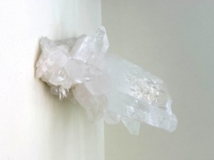 KRYSZTAŁ GÓRSKI 1,5 KG – NATURALNA SZCZOTKA KRYSTALICZNA Z PERU 1.jpeg