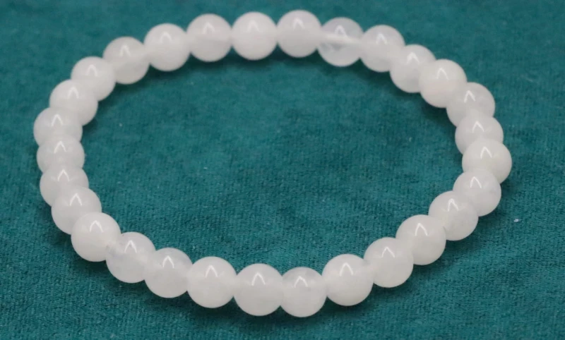 b98e8edc246a6c3337c7e3e29dd709e9