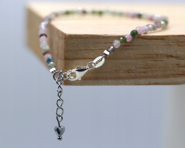 fe166ff2bd2675fc0cddf5beb2cb6a83